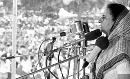 लोकतंत्र के ताबूत में ठोकी गई हर कील मेरे दिल में ठोकी गई कील के समान: जयप्रकाश नारायण ने आपातकाल में लिखा था